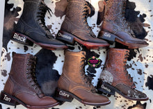 Cargar imagen en el visor de la galería, Botas Lacer - Shedron Leather Tooled Boots