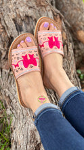 Cargar imagen en el visor de la galería, Pink Coquette Pink Bow Mexican Sandals