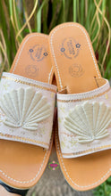 Cargar imagen en el visor de la galería, Seashell - Mexican Conchita Sandals PREORDER