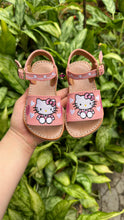 Cargar imagen en el visor de la galería, Inti Hearts pink Buckle