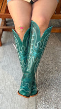 Cargar imagen en el visor de la galería, Olden Turquesa Botas - Leather Boots