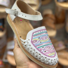Cargar imagen en el visor de la galería, Sequin Buckle