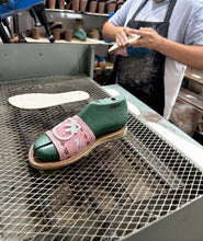 Cargar imagen en el visor de la galería, Coquechito Rosita