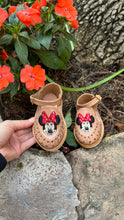 Cargar imagen en el visor de la galería, Minnie Tan Buckle