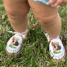 Cargar imagen en el visor de la galería, Moana White Lace up