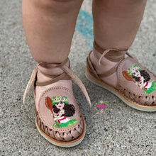 Cargar imagen en el visor de la galería, Moana Tan Lace up PREORDER