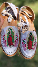 Cargar imagen en el visor de la galería, Virgen Sequin White Lace Up