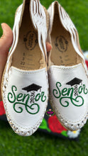 Cargar imagen en el visor de la galería, Senior 2026 - Black and Green Leather Flats