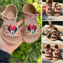 Cargar imagen en el visor de la galería, Minnie Buckle Tan Open Toed PREORDER