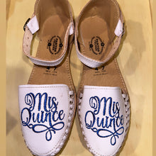 Cargar imagen en el visor de la galería, Mis Quince - Blue BUCKLE