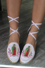 Cargar imagen en el visor de la galería, Virgen Sequin White Lace Up