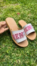 Cargar imagen en el visor de la galería, Pink Senior Sequin - White Sandal