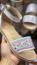 Cargar imagen en el visor de la galería, Buckle Sequin Sandal mommy and me