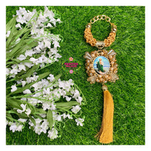 Cargar imagen en el visor de la galería, San Judas con Virgencita - St Jude and Virgin Mary Keychain and Car Blessing