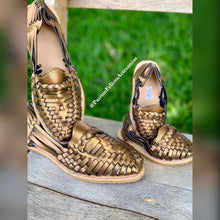 Cargar imagen en el visor de la galería, Bronze - braid