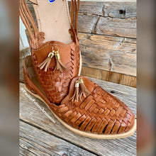 Cargar imagen en el visor de la galería, Motita Tan - Tan Tassel