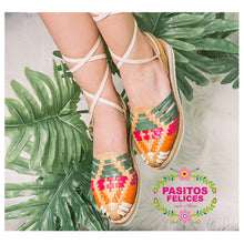 Cargar imagen en el visor de la galería, Yellow Platform Lace Up