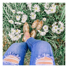 Cargar imagen en el visor de la galería, Tres Oros huaraches in Gold- No Braid
