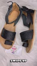 Cargar y reproducir el video en el visor de la galería, Cuña Sandals