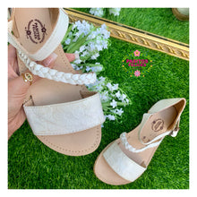 Cargar imagen en el visor de la galería, Trenzita Blanca- White Tooled Braid