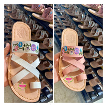 Cargar imagen en el visor de la galería, Pink Primavera Embroidered Sandal