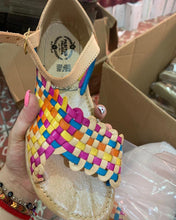 Cargar imagen en el visor de la galería, Esperanza - Leather colorful Open toes huaraches