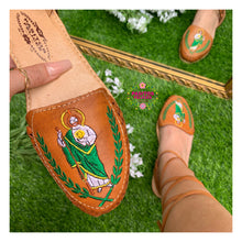 Cargar imagen en el visor de la galería, San Judas - Saint Jude Lace up