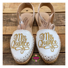 Cargar imagen en el visor de la galería, Mis Quince - Sweet 15 Gold Lace Up