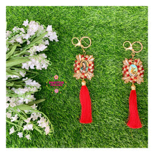 Cargar imagen en el visor de la galería, San Miguel Arcángel con Virgencita - Keychains