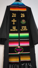Cargar imagen en el visor de la galería, 2026 Dios por delante Black Graduation Stole Sarape Sash IN STOCK
