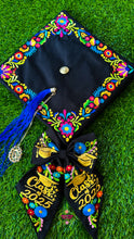Cargar imagen en el visor de la galería, Black Moño - Embroidered Class of 25 Bows IN STOCK
