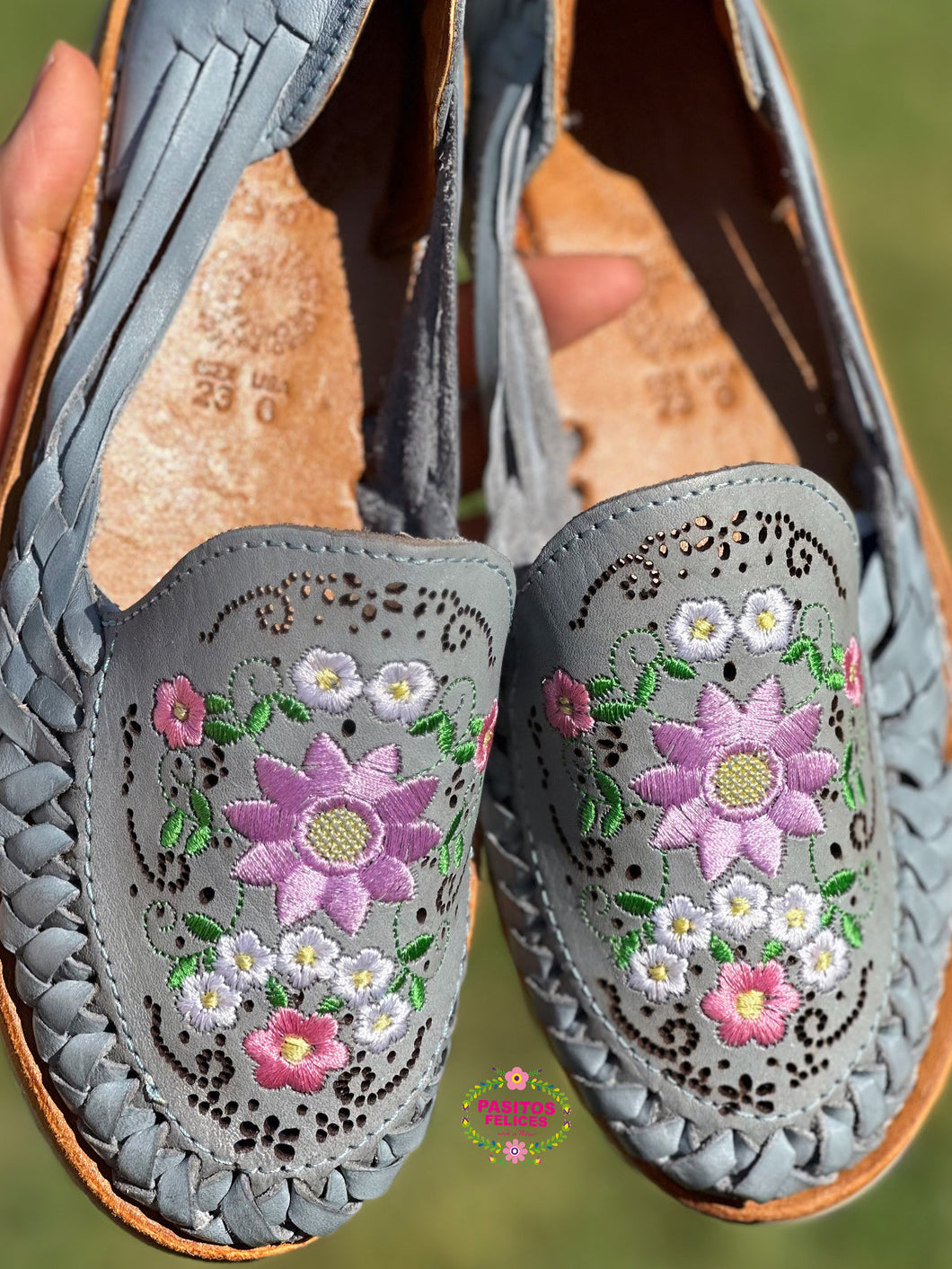 Rosaura - Blue Embroidered Flat Huaraches