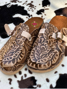 Rose Corcho Slides - Hand tooled leather rose slides