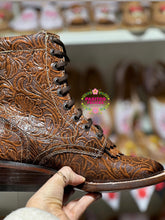 Cargar imagen en el visor de la galería, Shedron Doble Lacer - Leather Double Tooled Boots PREORDER
