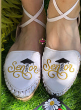 Cargar imagen en el visor de la galería, Gold Senior Black - Leather Lace Up Huaraches
