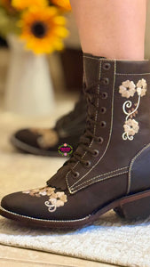 Botas Floreadas - Chocolate Leather Embroidered Boots PREORDER