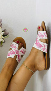 Viera - pink Embroidered sandal