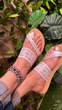 Cargar imagen en el visor de la galería, Sequin Cross Toe Sandals PREORDER
