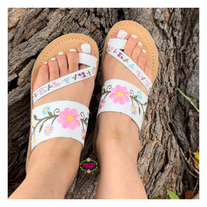 Mañana será bonito - White Leather Sandals PREORDER