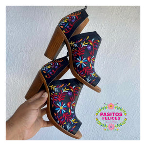 De colores botín - Embroidered Floral Booties