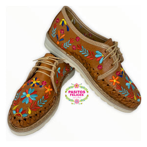 Floreado Artesanal - Embroiedered Flora Loafers