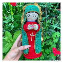 Cargar imagen en el visor de la galería, Crochet Virgencita - Virgin Mary Crochet
