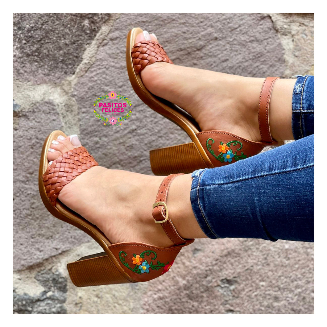 Garden - Tan leather embroidered Heels